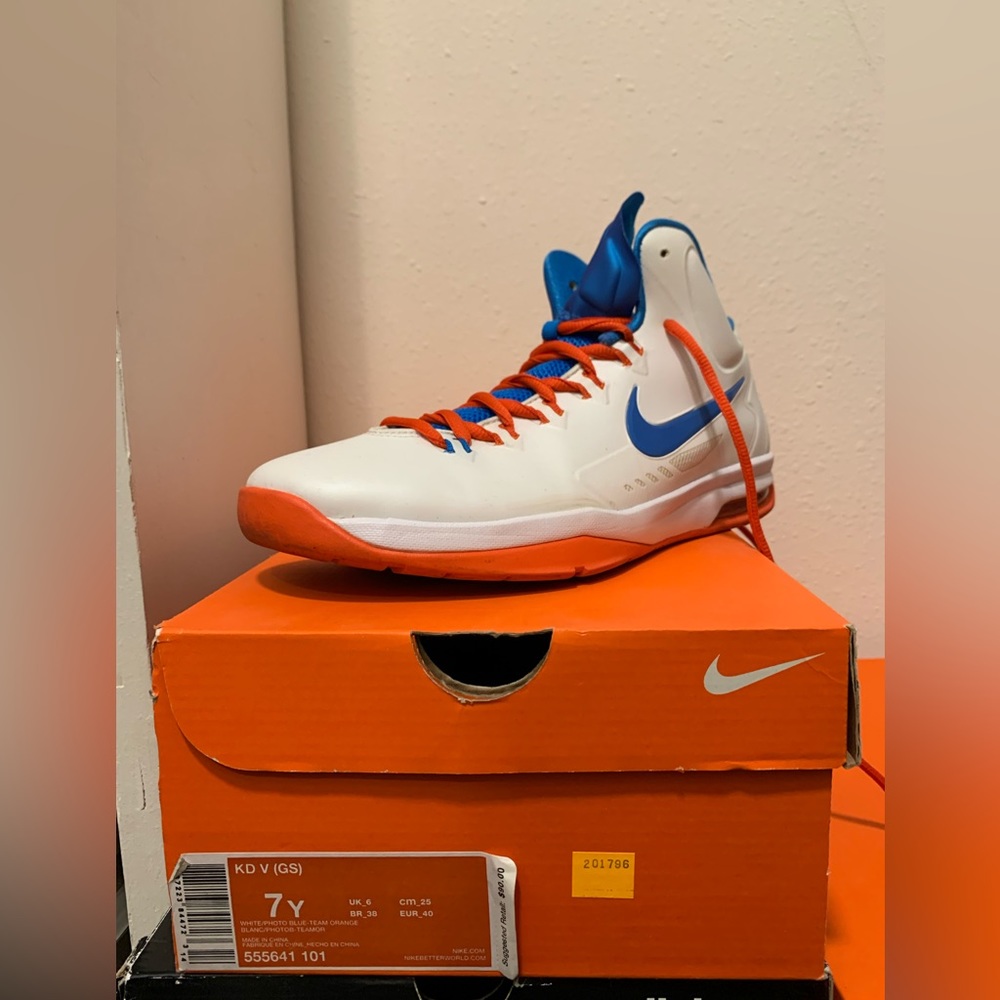 Nike KDs